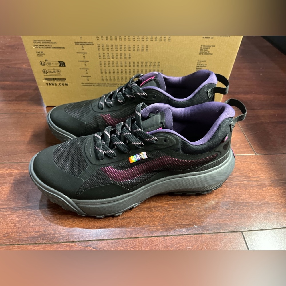Vans MTE Crosspath Shroud Shoes Mens 6 / Womens 7.5 Black Pink Hike New HALF BOX - Picture 7 of 16